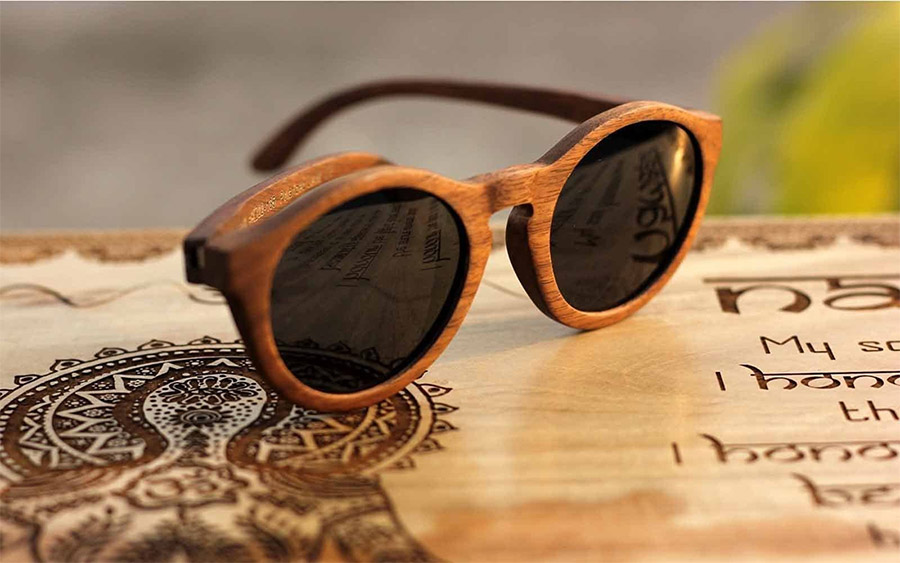 wooden frame sunglasses